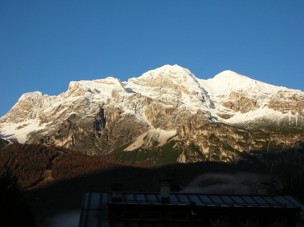 Daniela Apartment Cortina dʼAmpezzo Exterior foto