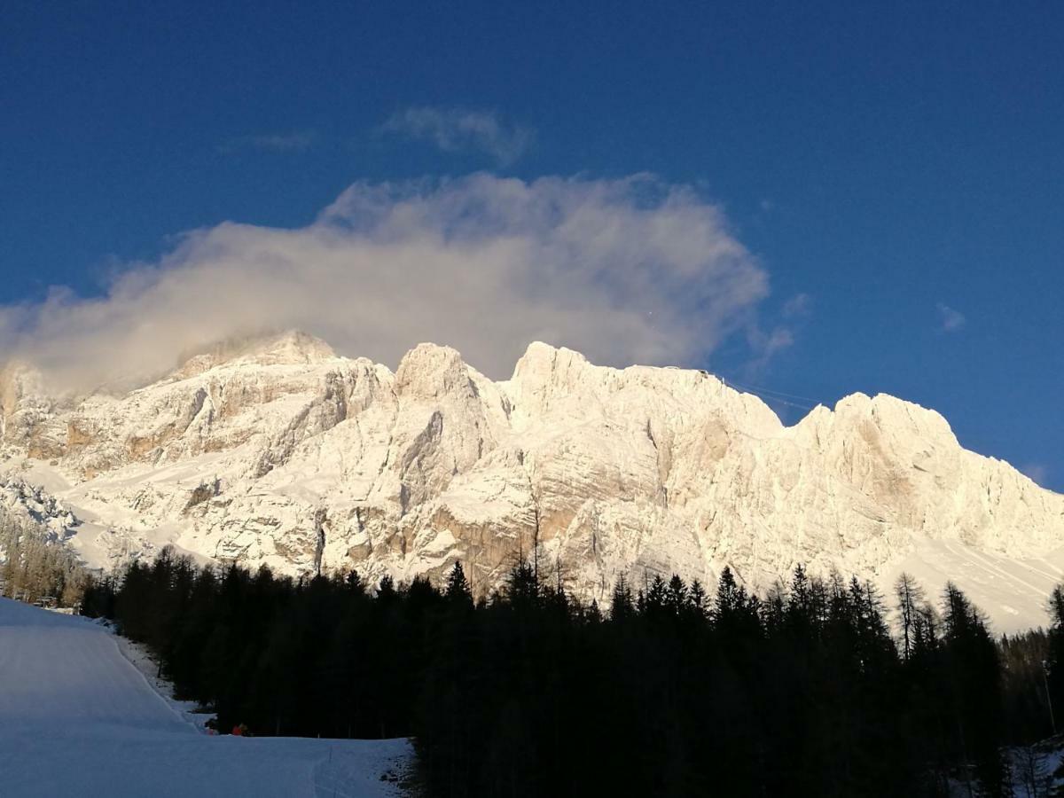 Daniela Apartment Cortina dʼAmpezzo Exterior foto